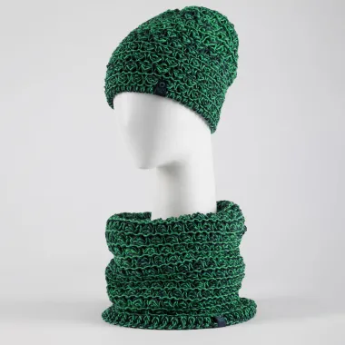 ELECTRIC GREEN